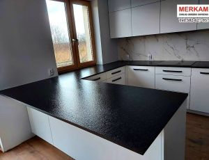Blat kuchenny z kamienia naturalnego / granit Nero Asoluto  / Merkam