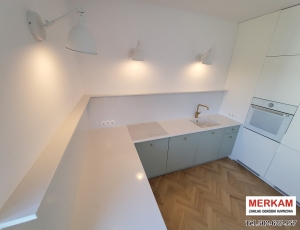 Blat kuchenny z konglomeratu Noble Supreme marki Technistone /  Merkam 