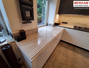 Blat kuchenny z kwarcu naturalnego Opus White / Merkam 