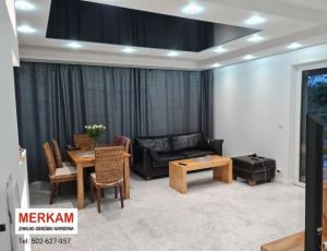 Realizacje Parapety, okładziny  i inne / Posadzka z marmuru Carrara Bianco / Merkam lodz