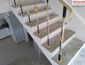 Schody z granitu colonial white / granitowe schody / Merkam