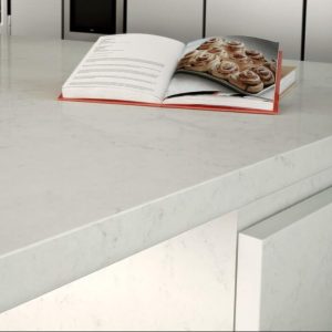 Blat kuchenny z konglomeratu Caesarstone 5000 London Grey